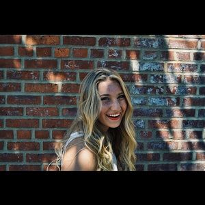 Meet your Posher, Madison